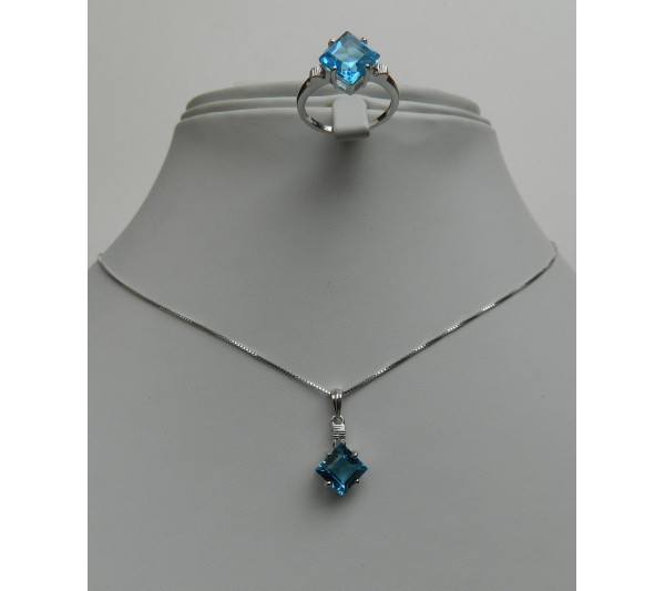 4,06 Cts. Swiss Blau Topaz Sterlingsilber Set von Anhänger mit Kette & Ring